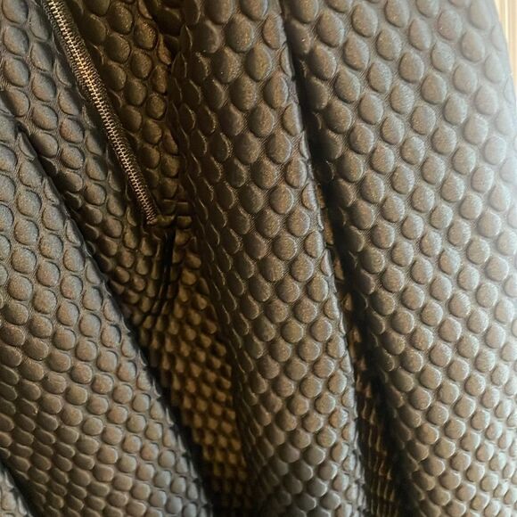 Noir Sachin & Babi Quilted Black Box Pleat Mesh Top Sequin Midi Dress Size 4 - Picture 14 of 16